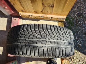 Anvelope iarna 235/45 R17 Hankook / Nokian - imagine 9