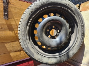 Anvelope iarna 235/45 R17 Hankook / Nokian - imagine 1