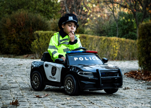 Masinuta electrica de politie Kinderauto BJC666 2x35W 12V 