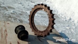 Role motrice și de ghidaj excavator Samsung 210LC - imagine 2