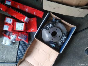 Vând schimb Ford focus berlina mk1 1,6 benzina - imagine 7