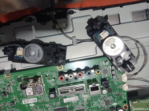 set 2 difuzoare eab35995525 de pe tv LG 28mt49s