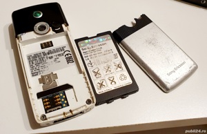 Sony Ericsson T610 in cutie cu toate accesoriile si baterie de rezerva - imagine 4