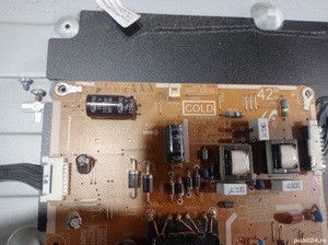 sursa l42sf bn4400609e de pe tv Samsung ue42f500aw - imagine 2