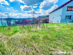  Teren intravilan 1700 mp, toate utilitatile, asfalt, central Dezmir - imagine 4