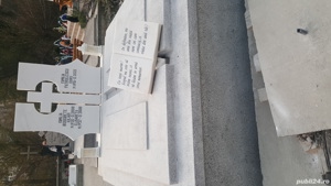Execut lucrări în cimitir  - imagine 4