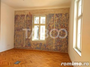 Casa istorica restaurata modernizata in totalitate zona Centrala Sibiu - imagine 4