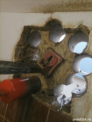 Gaură hotă centrala  - imagine 4