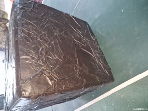 Taburet tapitati din piele - imagine 4