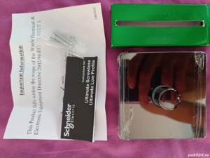 Variator lumina Schneider Electric - Ultimate screwless flat plate Black Nickel - GU6412CBN  - imagine 4