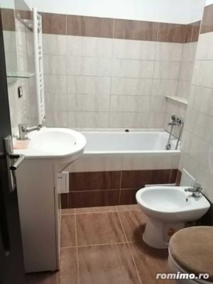 Inchiriez apartament 2 camere zona Complex - imagine 3