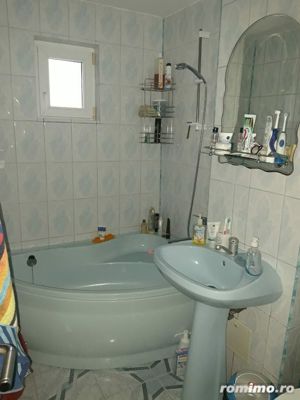 Inchiriez apartament cu 2 camere in zona Medicinei - imagine 2