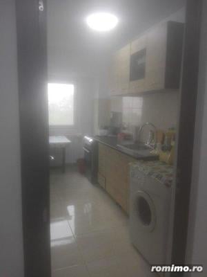 apartament cu o camera situat in zona Badea Cartan - imagine 2