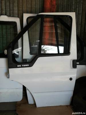 dezmembrez ford tranzit 2004