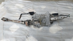 Dezmembrez Vw Golf 5 - imagine 3