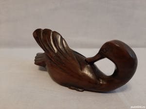 Lebădă Vintage din lemn lucrată manual