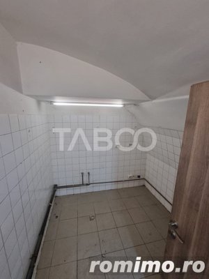 Casa de vanzare 240 mpu curte zona centrala pretabil birouri Sibiu - imagine 14