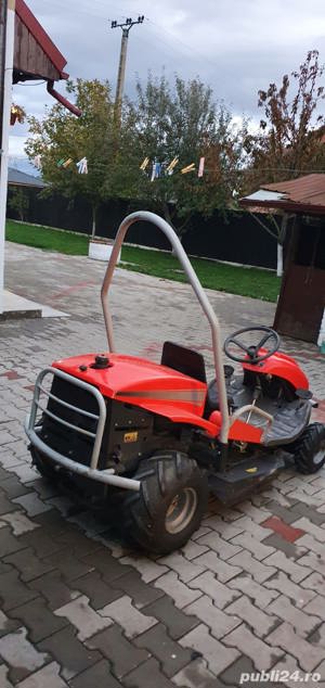 Tractoras cositoare cu tocare