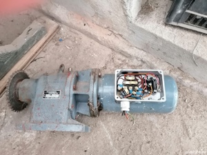 Motor electric cu frână  - imagine 4