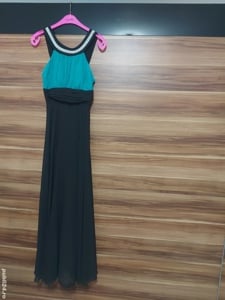 Vând rochii purtate o singura date - imagine 6