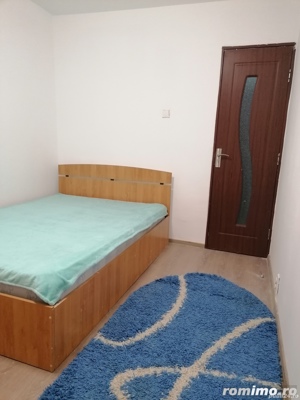 Vând apartament cu  3 cam semidecomandat et 1 zona Sagului - imagine 6