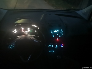 Ford transit courier Vand Schimb - imagine 2