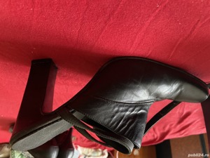 Pantofi negri din piele ptr femei - imagine 3