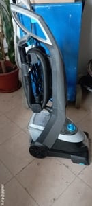 Masini pentru curatenie pardoseli dure sau mochete covoare