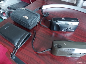 Camere foto vintage pe film Ollympus si Panasonic