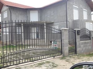 Casa de vanzare in Comuna Mihai Viteazu cartierul nou Giga - imagine 1