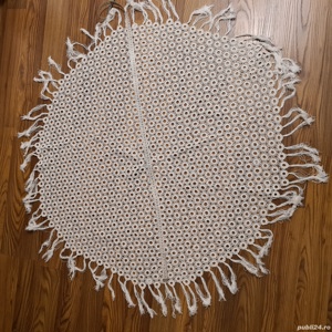 Vand fete de masa crosetate manual