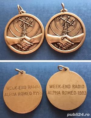 2 medalii handshake vintage, metal argintiu patinat