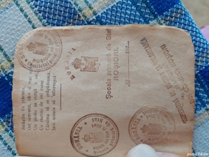 Vând carte veche poezii peste 100 qni