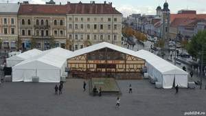 Cort, podea, toaleta mobila, bucatarie mobila, mobilier lounge