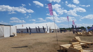 Cort, podea, toaleta mobila, bucatarie mobila, mobilier lounge - imagine 8