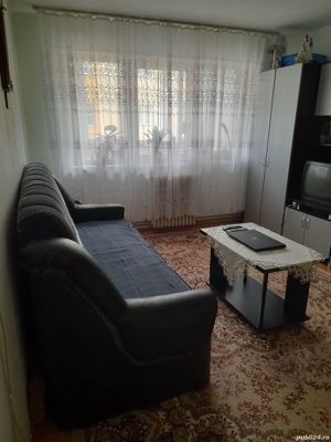 Apartament 3 camere - imagine 9