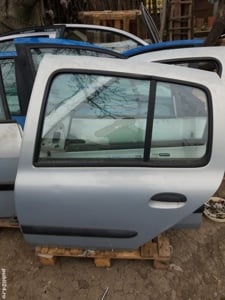 Dezmembrez Renault Symbol 1.5 dci - imagine 3