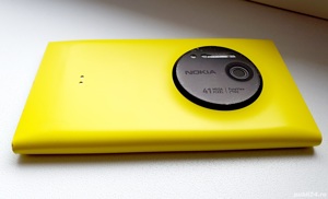 Nokia Lumia 1020 galben model 909 in stare buna fara accesorii display s-a dat - imagine 3