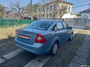 Ford Focus 2009 - imagine 3