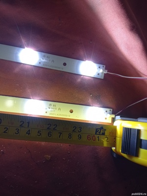 set 2 barete led 6501l625000010 de pe tv Dyon enter 32prov2  - imagine 5