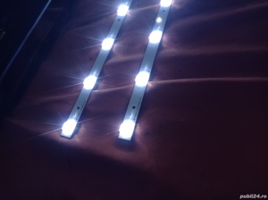 set 2 barete led 6501l625000010 de pe tv Dyon enter 32prov2  - imagine 6