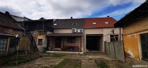 Casa 2 nivele 210 mp Iuliu Maniu negociabil  sau închiriez