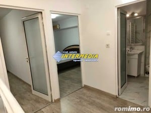 Apartament cu 3 camere de inchiriat in Alba Iulia Centru - imagine 17