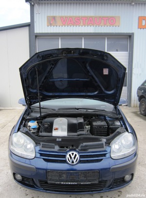 Dezmembram VW Golf 5 1.4 fsi cod motor BKG 90CP an 2003-2006 cod culoare LD5Q - imagine 7