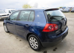 Dezmembram VW Golf 5 1.4 fsi cod motor BKG 90CP an 2003-2006 cod culoare LD5Q - imagine 4