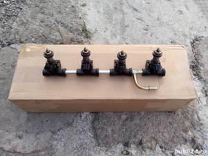 Rampa injectoare suzuki gsxr 750  k 1 k 2 k 3