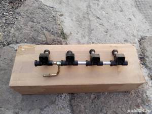 Rampa injectoare suzuki gsxr 750  k 1 k 2 k 3 - imagine 3