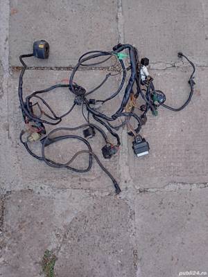 INSTALATIE electrica suzuki gsxr 600 K 1 K 2 K 3 - imagine 5