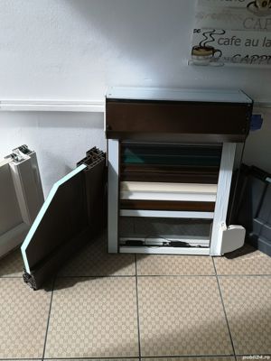 Asigurari - Turism - Ferestre si usi pvc - Rolete - Jaluzele - Rulouri exterioare  - imagine 3