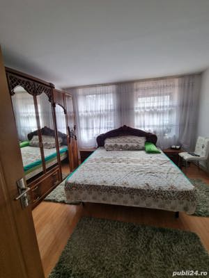 Vila în centrul orașului Constanța 5 camere  - imagine 4